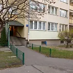 Ochota Homely Apartment